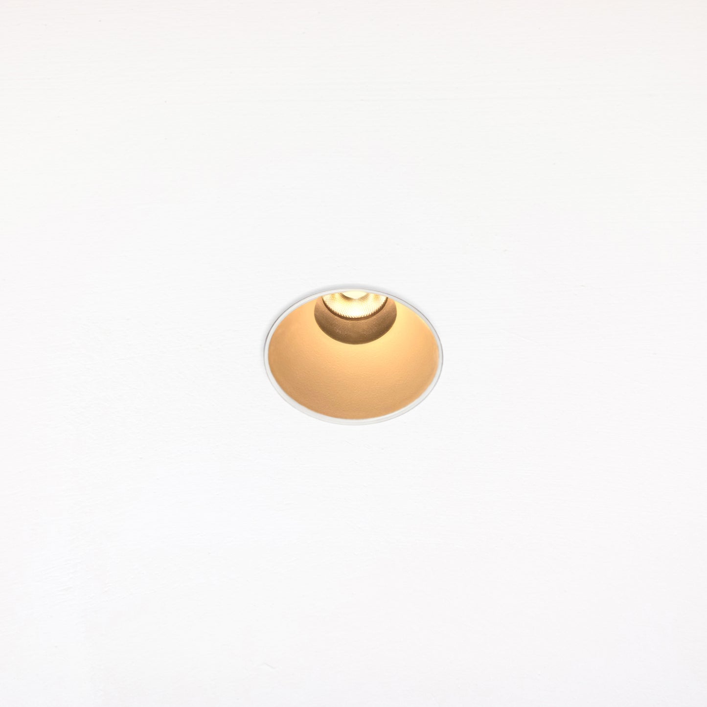 Trimless Recessed Downlight XUL XI - Large 95mm